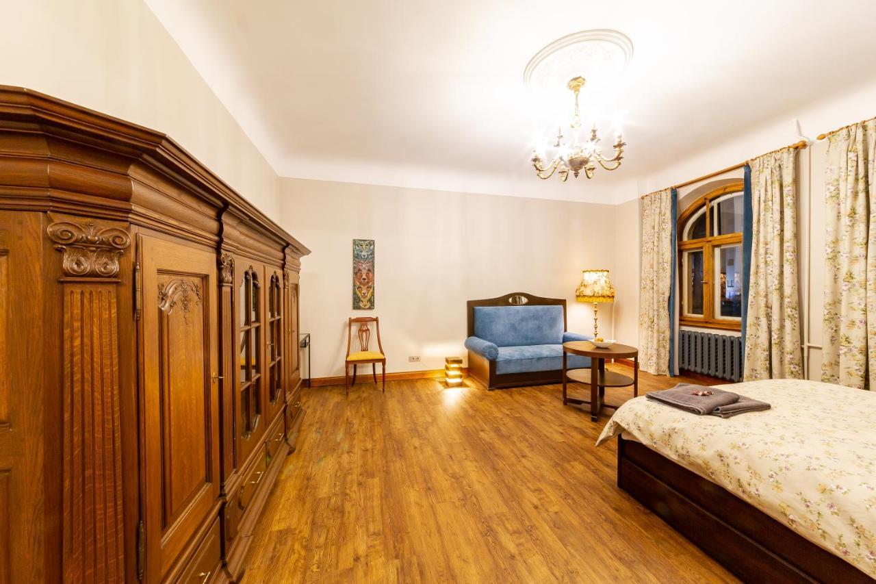 Апартаменты Cozy Storie'S Ap, 47Sqm, Renovated 2020, Free Parking Рига Экстерьер фото